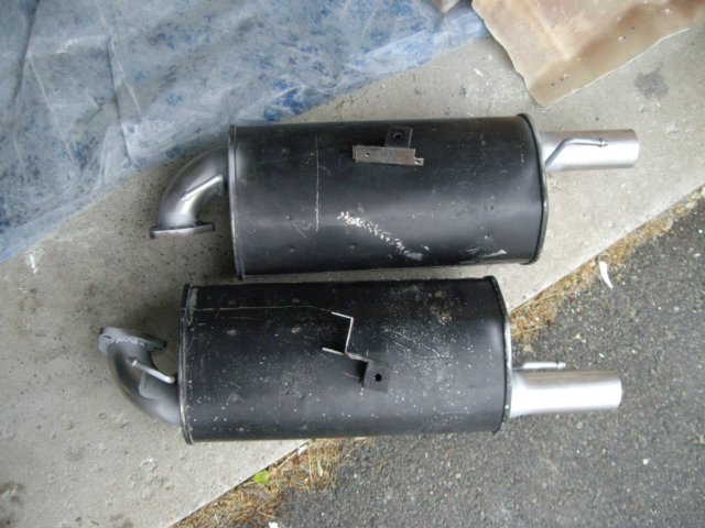 muffler012.jpg